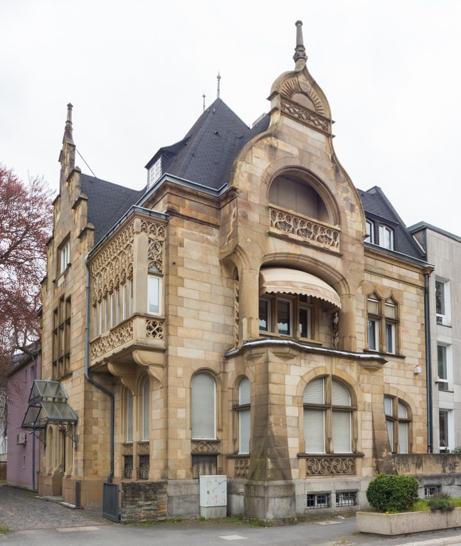Villa Ermekeil, Adenauerallee 131