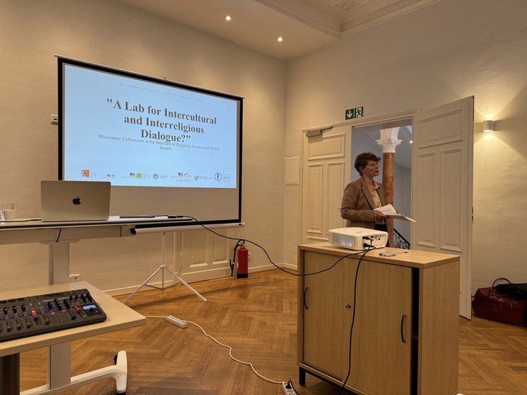 Conf Binter 1.jpg